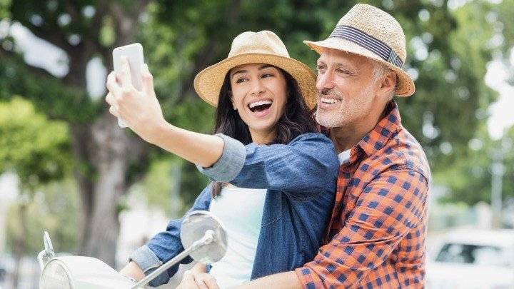 Do sugar daddies care about age gaps?